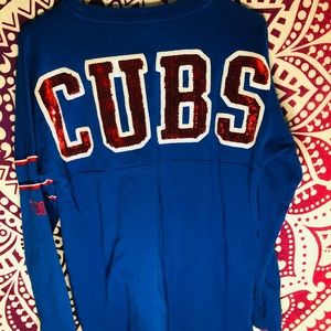 VS Chicago Cubs pullover